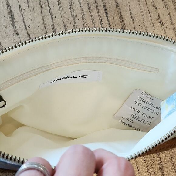 O'Neil floral purse NWT  💙 - Picture 4 of 7